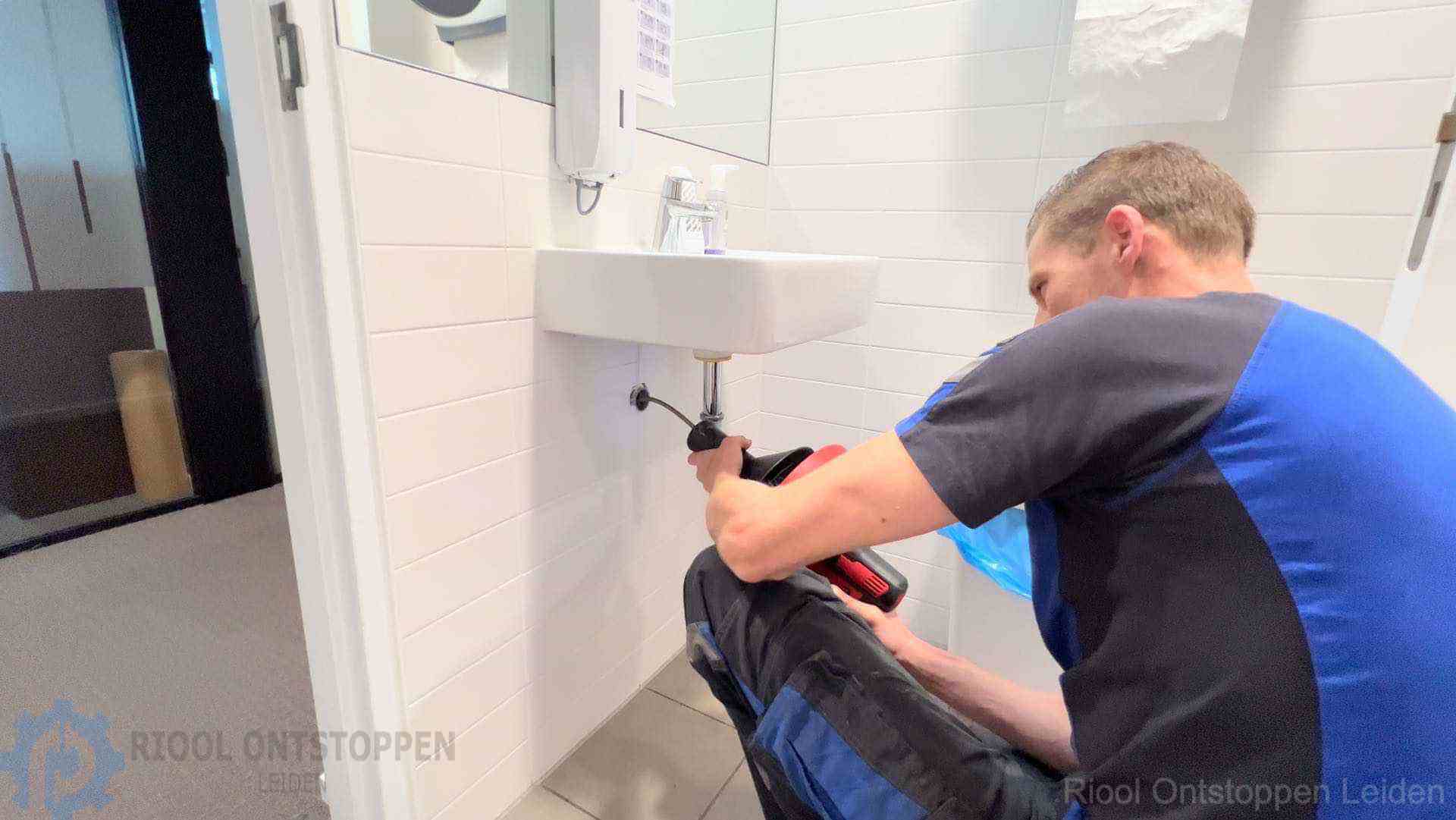 Afvoer ontstoppen Leiden Afvoer ontstoppen Leiden