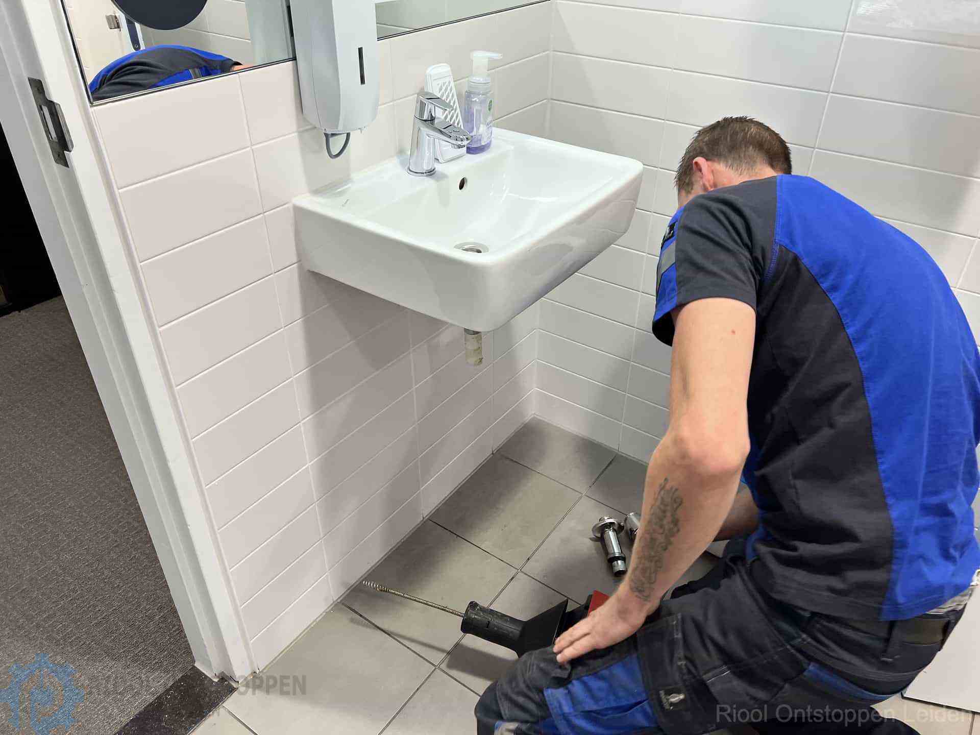 Gootsteen ontstoppen Leiden Gootsteen ontstoppen Leiden